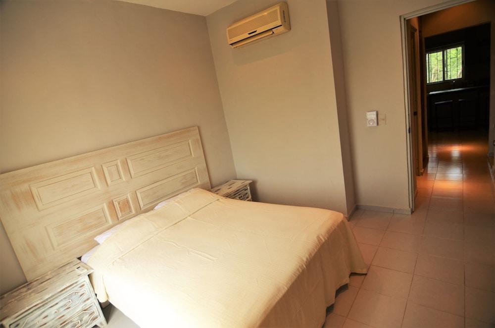 1 Bedroom Tohoku